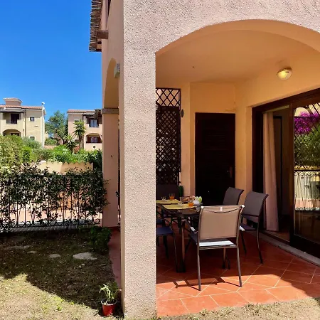Apartment Casa Sibilla. Con Giardino E Piscina. *